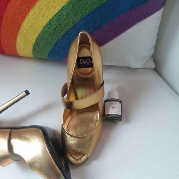 D&G Vintage Gold Peep Toe Leather Heels Size EU36 - Picture 11 of 15